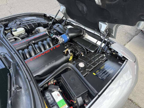 2004 Chevrolet Corvette