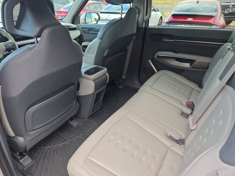 2024 Kia EV9 Wind