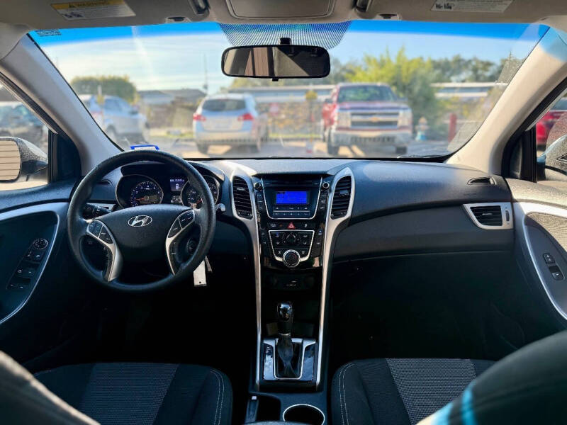 2017 Hyundai Elantra GT