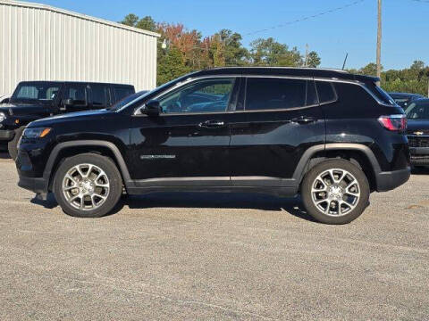 2022 Jeep Compass Latitude Lux