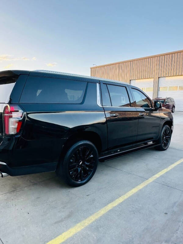 2021 Chevrolet Suburban High Country