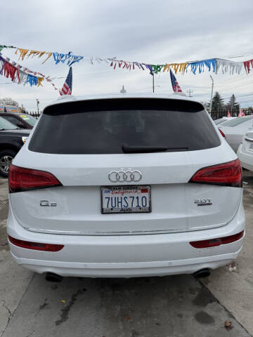 2016 Audi Q5 2.0T quattro Premium Plus