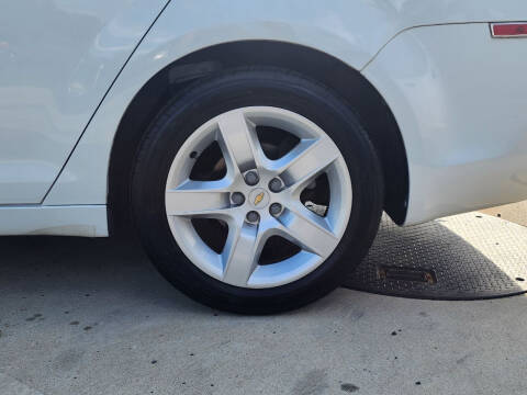 2011 Chevrolet Malibu LS