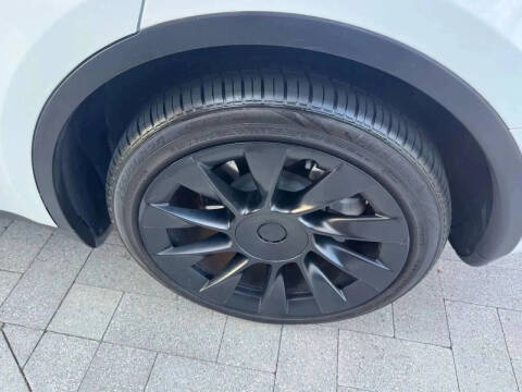 2021 Tesla Model Y Standard Range