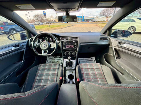 2018 Volkswagen Golf GTI S