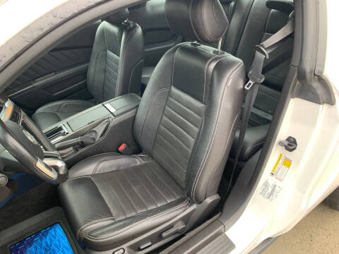 2012 Ford Mustang V6 Premium