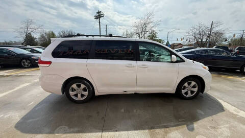 2011 Toyota Sienna