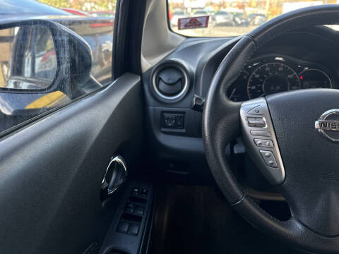 2015 Nissan Versa Note SV