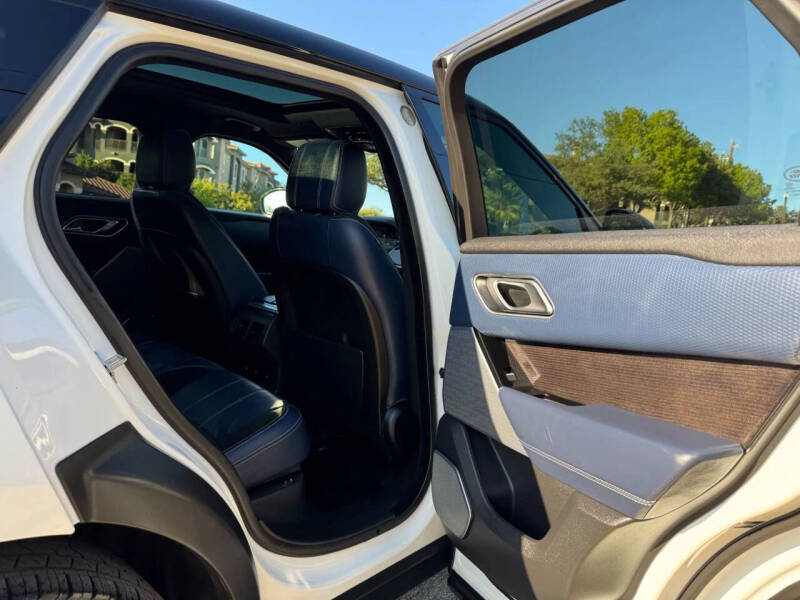 2018 Land Rover Range Rover Velar P250 R-Dynamic SE