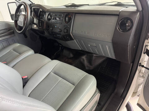 2011 Ford F-350 Super Duty XL