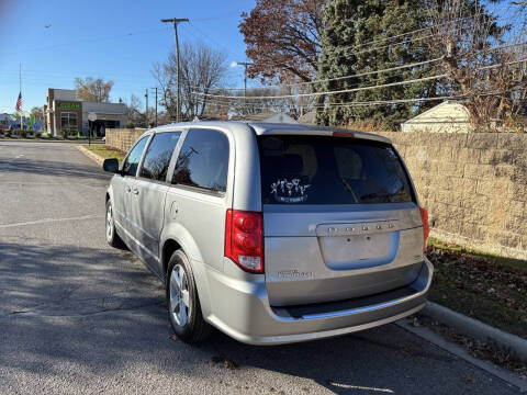 2013 Dodge Grand Caravan American Value Package