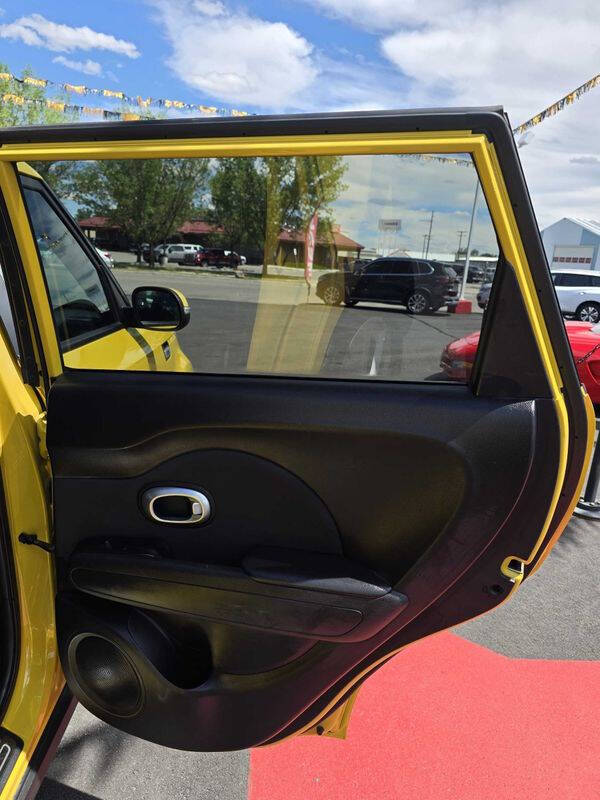 2014 Kia Soul +