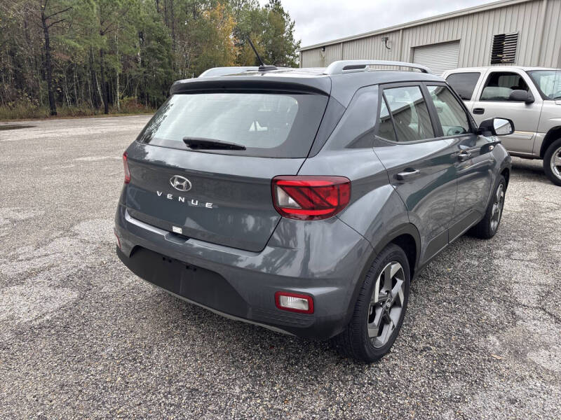 2024 Hyundai Venue SEL