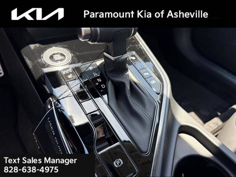 2025 Kia Niro EX Touring