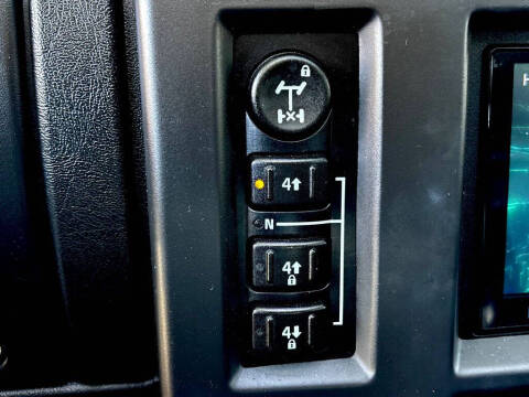 2005 HUMMER H2