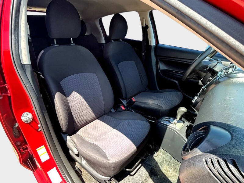 2019 Mitsubishi Mirage ES