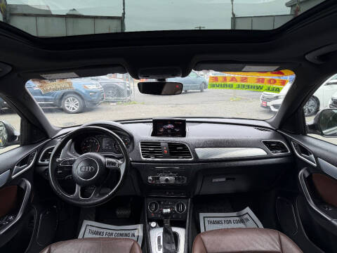 2017 Audi Q3 2.0T Prestige