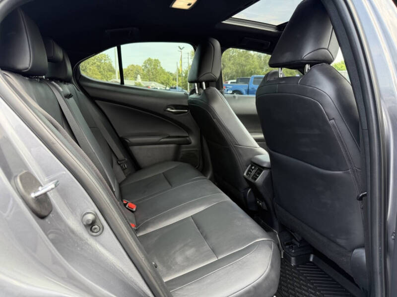 2020 Lexus UX 250h Luxury