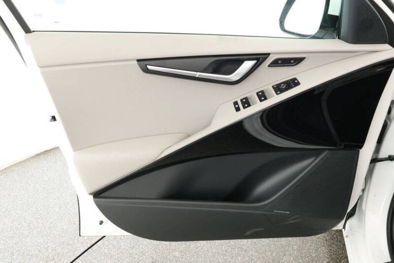 2025 Kia Niro EV Wave