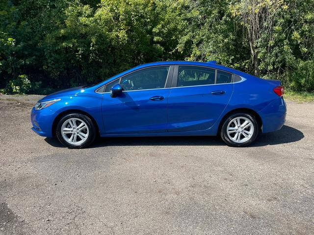 2017 Chevrolet Cruze for sale in Waynesburg, OH
