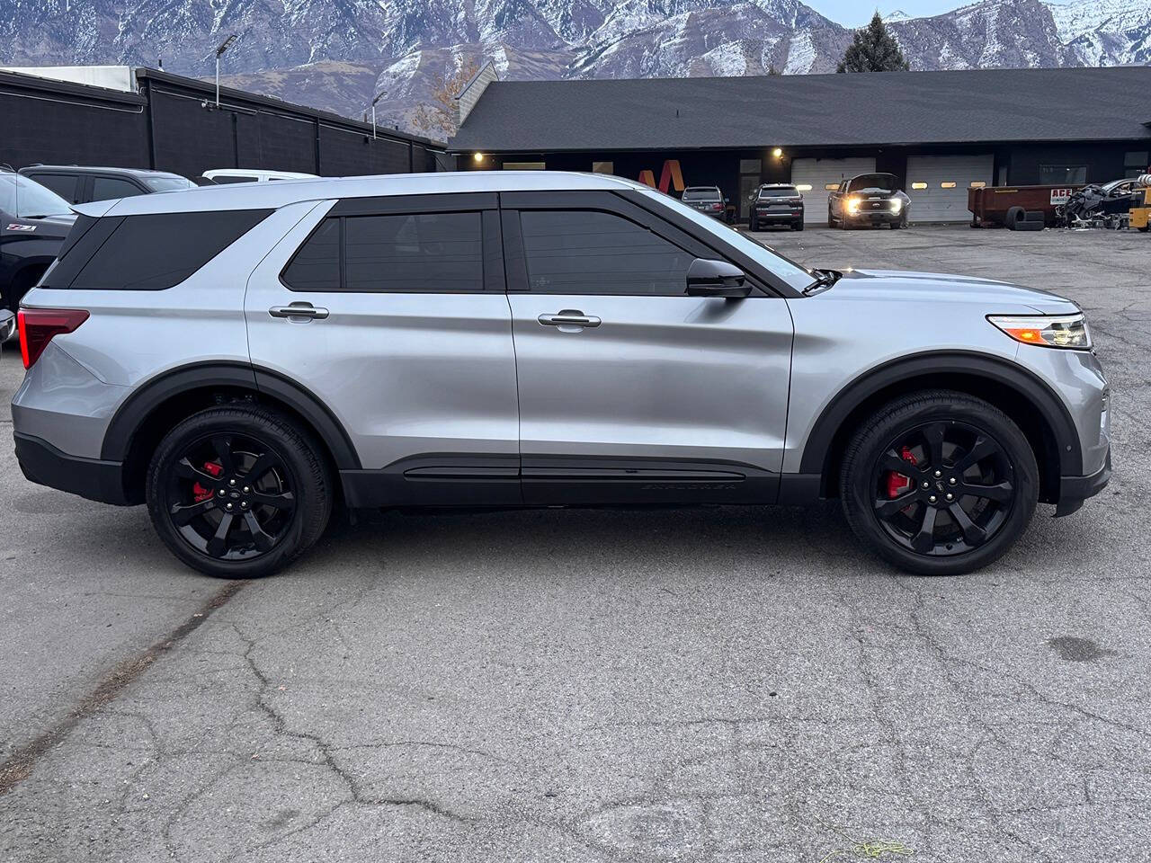 2022 Ford Explorer for sale at TWIN PEAKS AUTO in Orem, UT