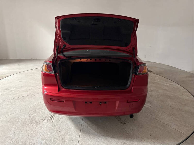 2017 Mitsubishi Lancer ES