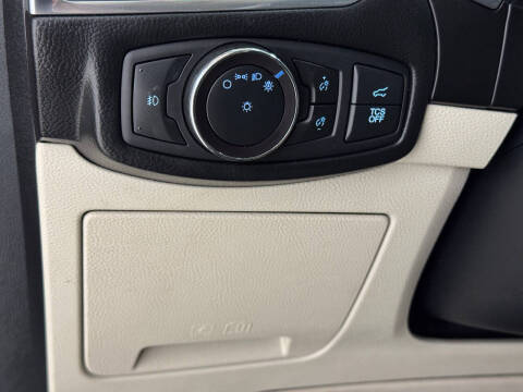 2019 Ford Edge Titanium