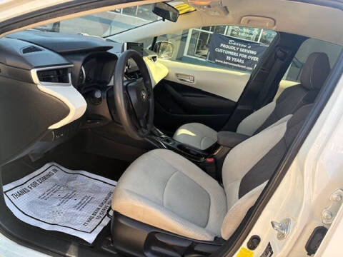 2020 Toyota Corolla LE