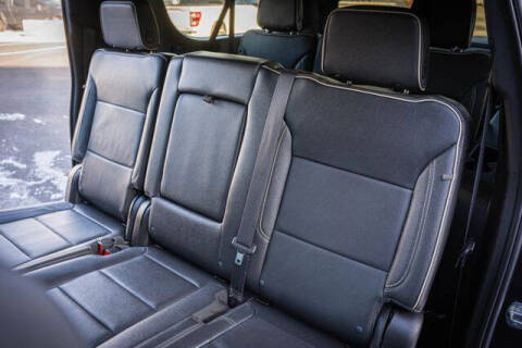 2024 GMC Yukon XL SLT