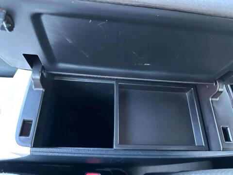 2016 Toyota Prius Three