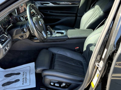 2019 BMW 7 Series 740i