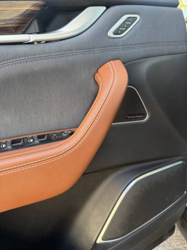 2018 Maserati Levante GranLusso