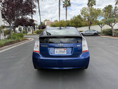 2010 Toyota Prius III