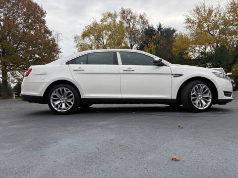 2016 Ford Taurus Limited