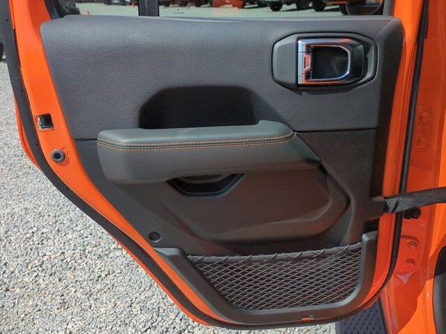 2025 Jeep Gladiator High Tide