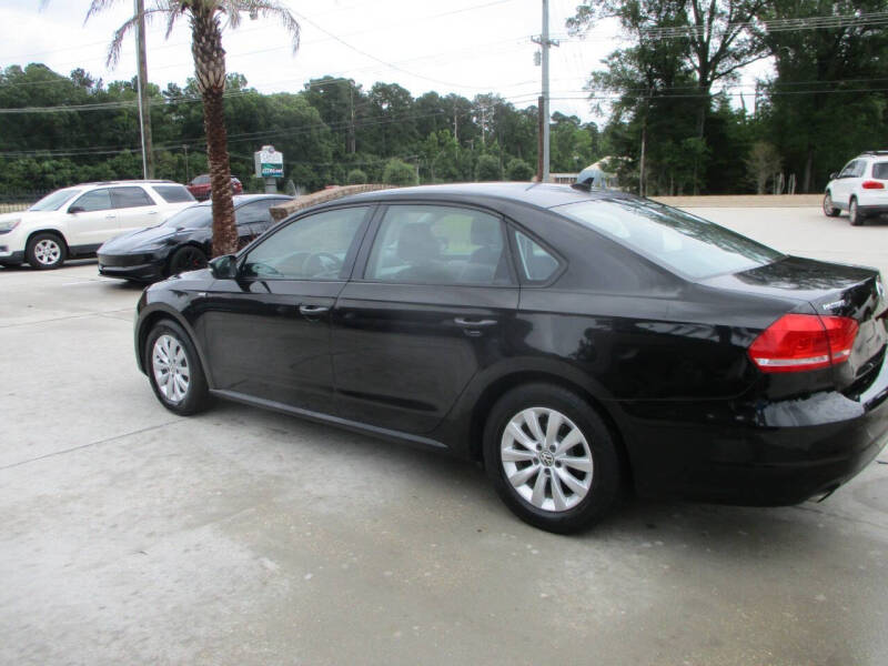 2014 Volkswagen Passat 1.8T Wolfsburg Edition