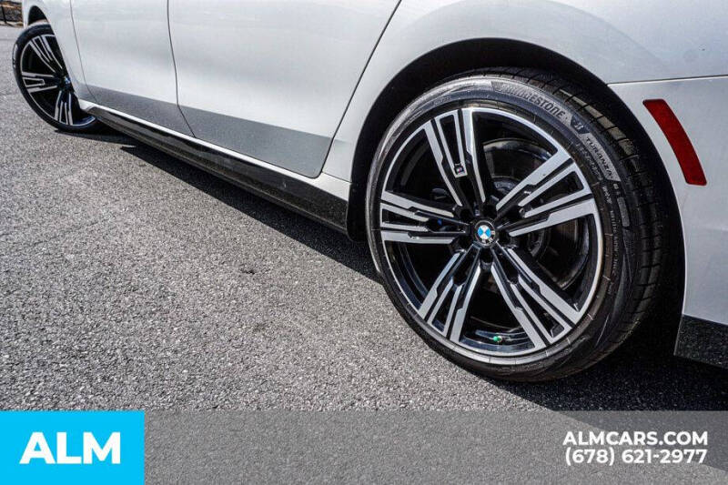 2025 BMW i7 eDrive50