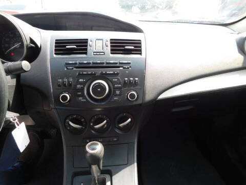 2013 Mazda MAZDA3 i Sport