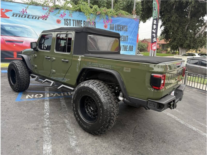 2021 Jeep Gladiator