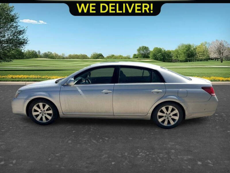 2005 Toyota Avalon XL