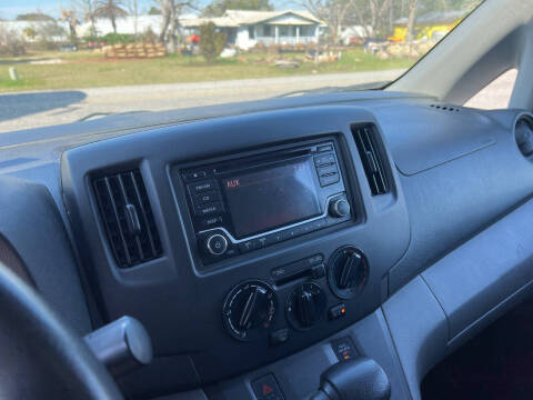 2019 Nissan NV200 SV