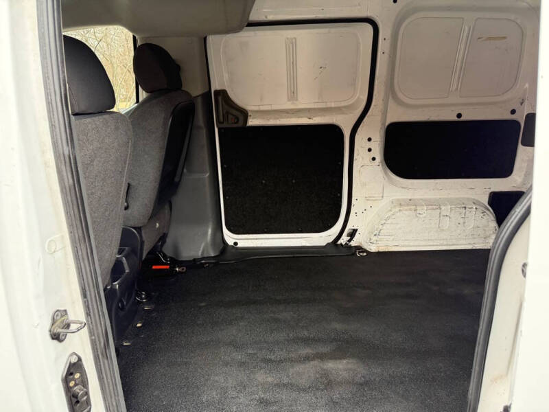 2019 Nissan NV200 SV