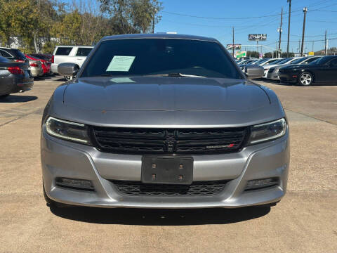 2016 Dodge Charger SE