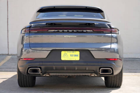 2024 Porsche Cayenne E-Hybrid Coupe
