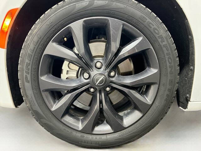 2020 Chrysler Pacifica Touring