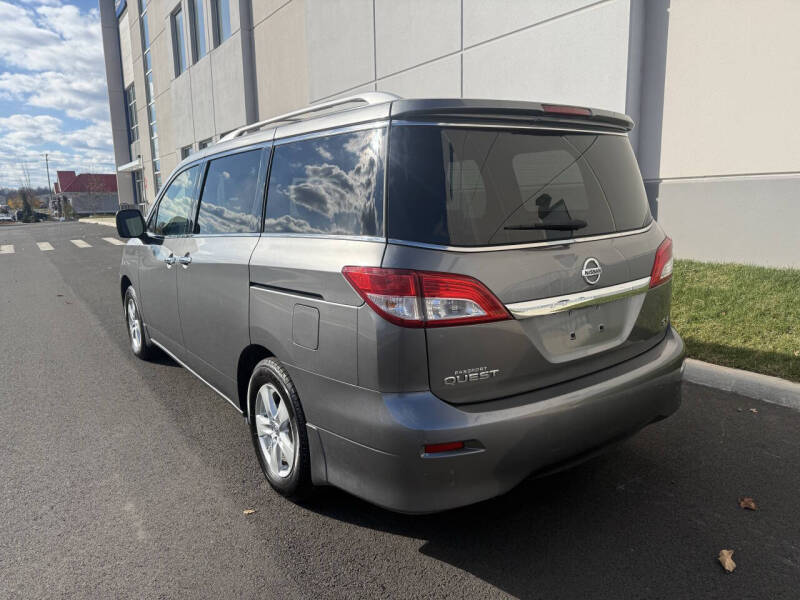 2015 Nissan Quest 3.5 SV