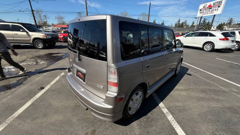 2005 Scion xB