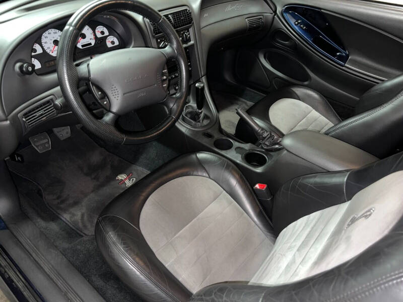 2001 Ford Mustang SVT Cobra