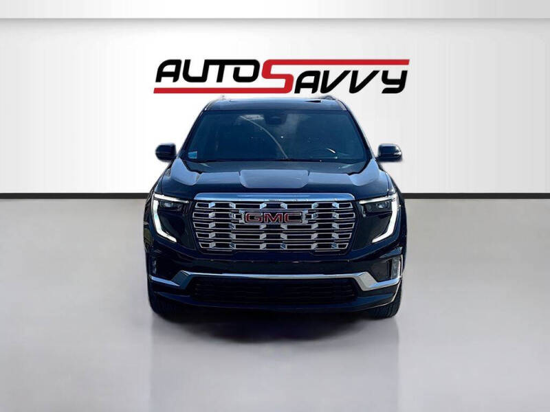 2024 GMC Acadia Denali