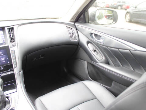 2017 Infiniti Q50 3.0T Signature Edition